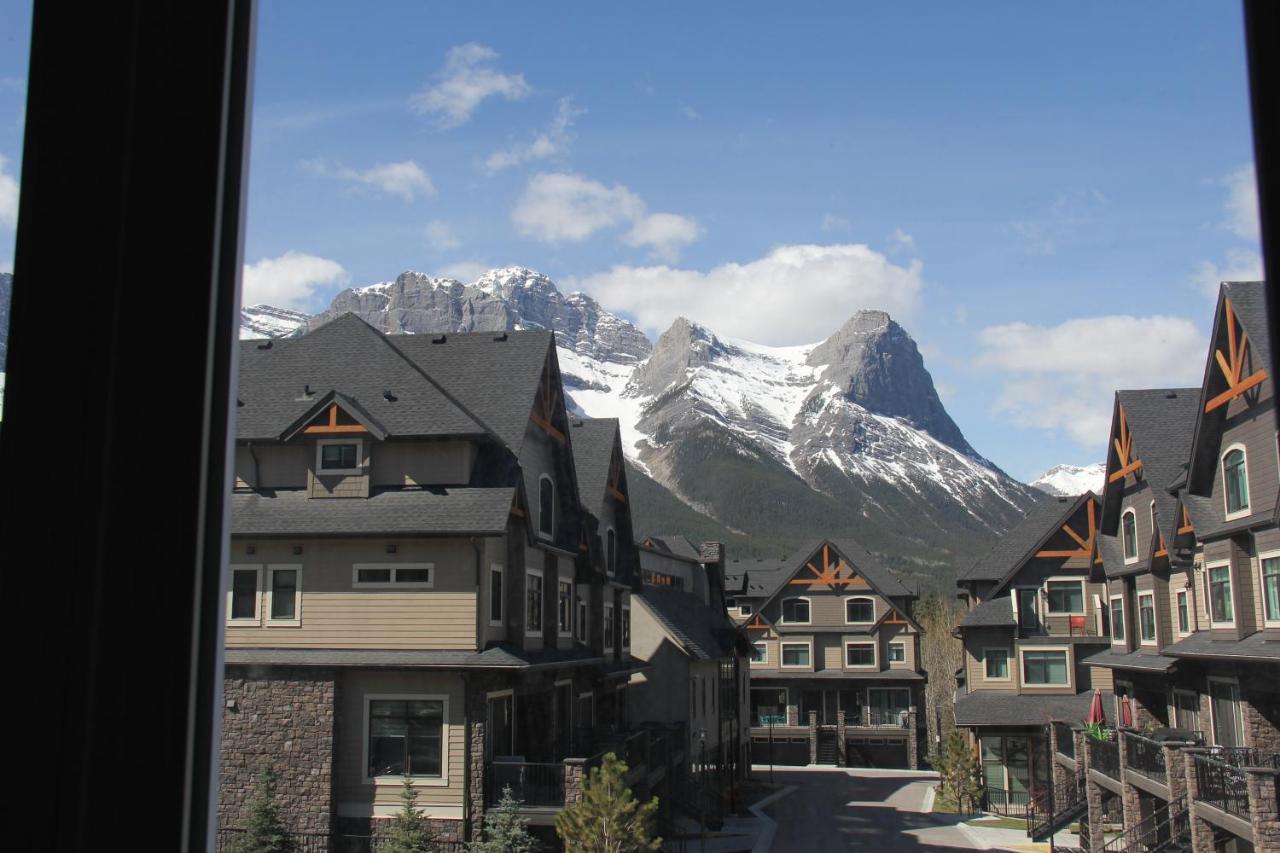 Rocky Mountain View *