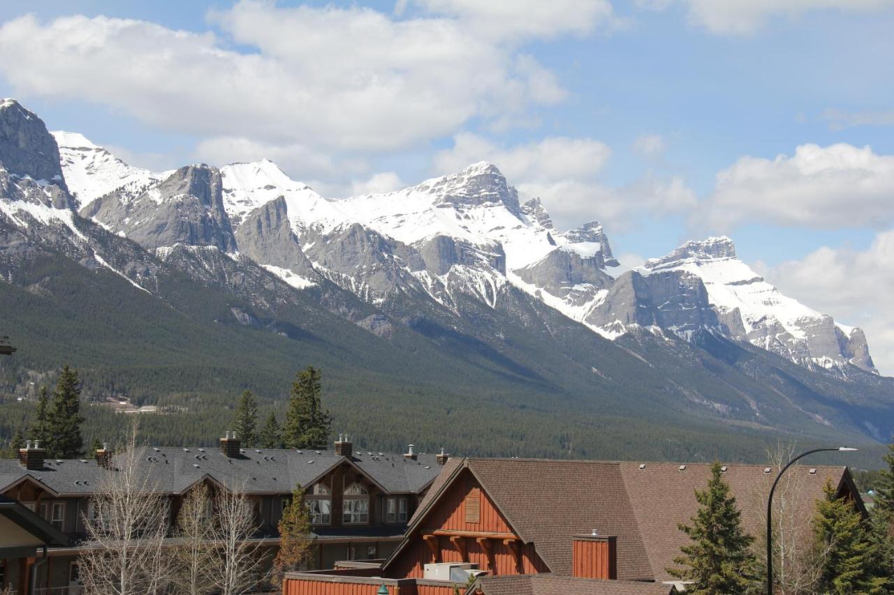 Rocky Mountain View Canmore